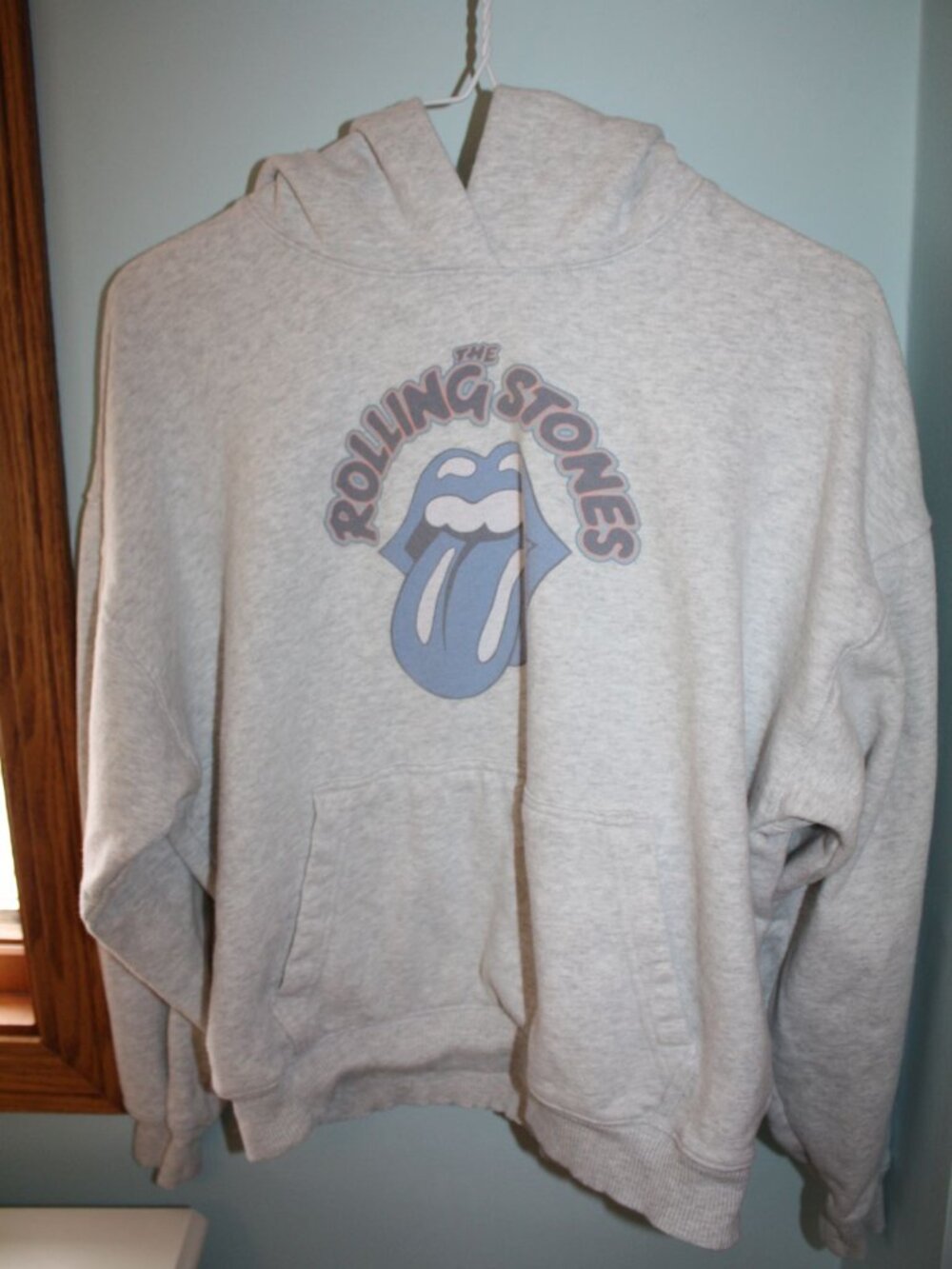 American Eagle THE ROLLING STONES Womens Size XS Pullover Gray Hoodie Sweatshirt
